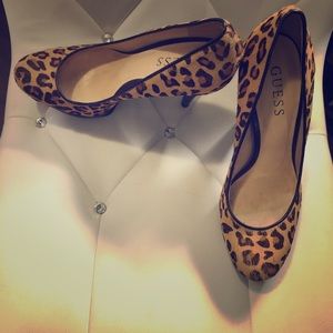 Brand new GUESS heels